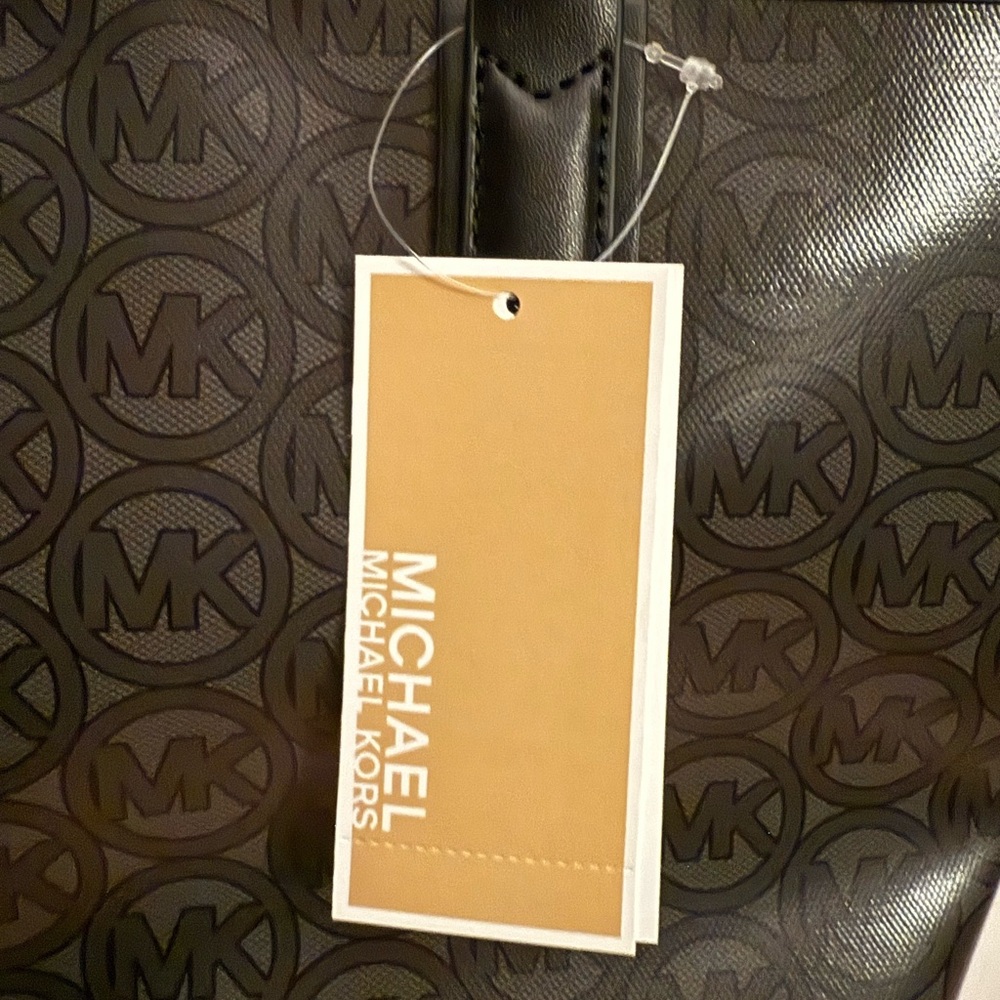 💝💝NWT- Brand New Michael Kors Black Monogram Tote Bag with Leather Trim💝💝 - Picture 2 of 2